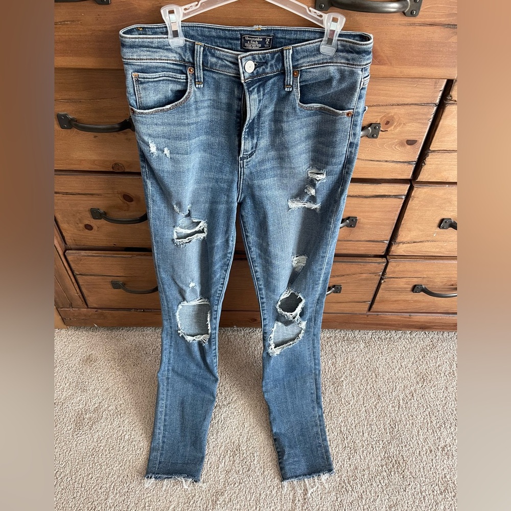 Abercrombie Simone High Rise Super Skinny jeans size 6